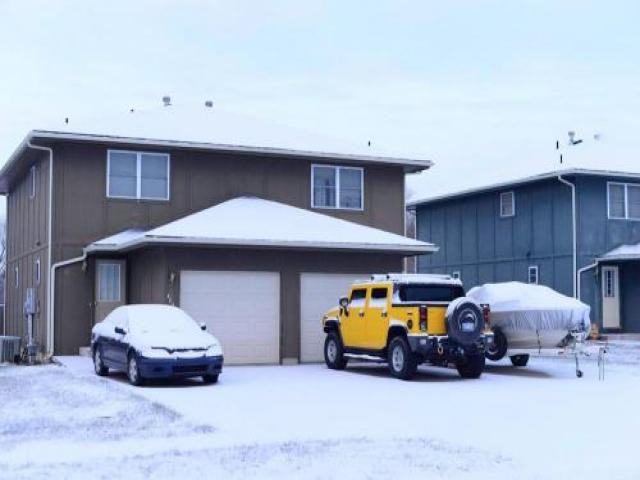 607 Glen Ct - Photo 2 of 6