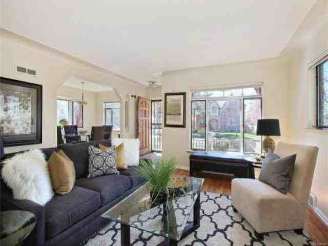 700 S Elizabeth St - Photo 3 of 6