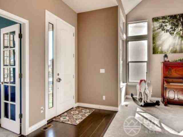 5064 Gladiola Way - Photo 3 of 6