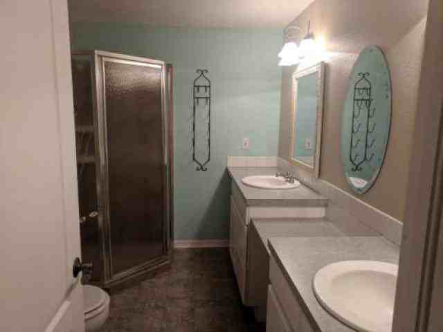 127 Pleasant Ave - Photo 2 of 5