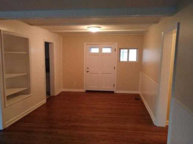 10416 E 27th Terrace S - Photo 2 of 6