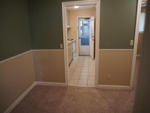 1505 Fairchild Ave - Photo 3 of 6