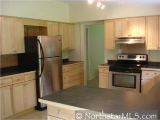 5317 Windsor Ave - Photo 2 of 6