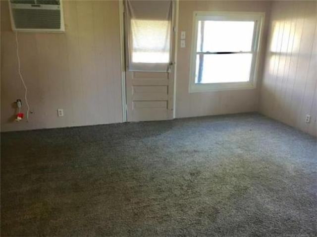 108 Birch Ave - Photo 3 of 6