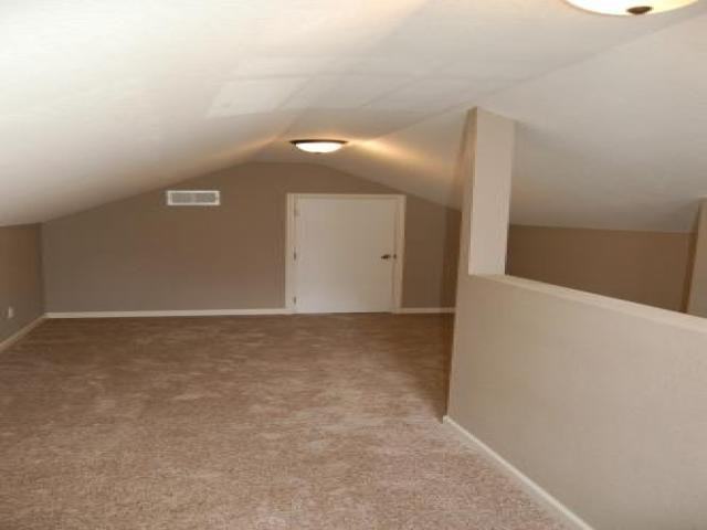 309 S 5th St - Photo 3 of 6