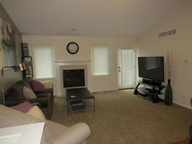 4716 Twain St - Photo 2 of 6