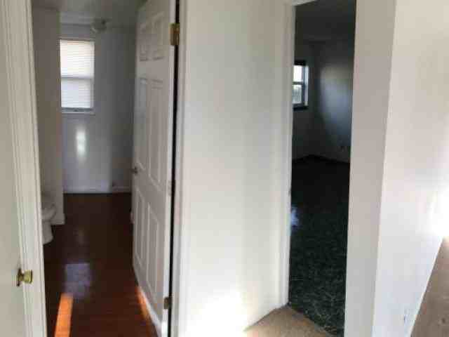 1091 Lilac Cir - Photo 2 of 6