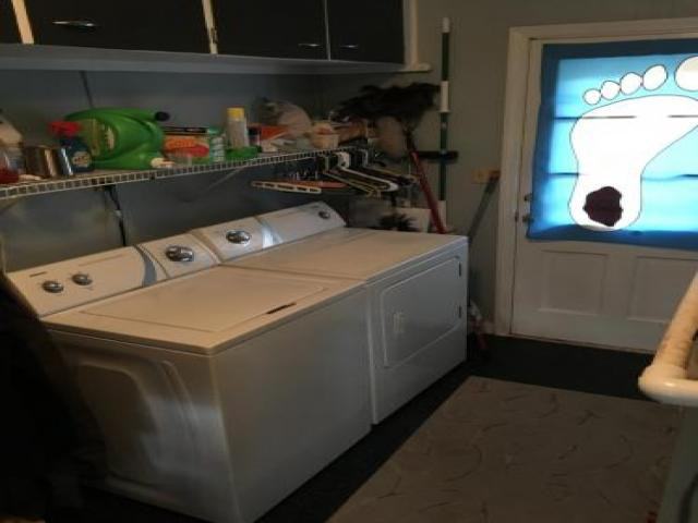 1710 University Dr - Photo 3 of 6