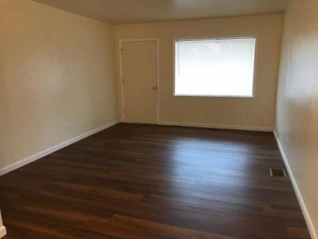 3088 S Flamingo Way - Photo 2 of 6