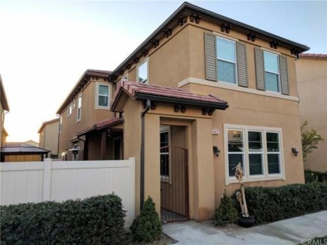 10452 Rockrose Pl - Photo 2 of 6