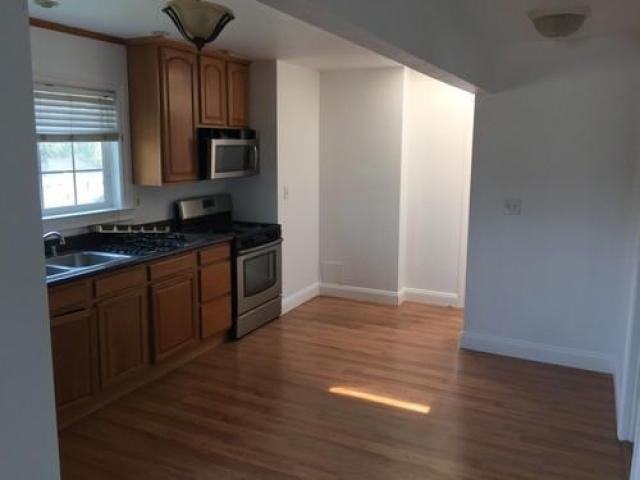 125 Euclid Ave - Photo 3 of 6