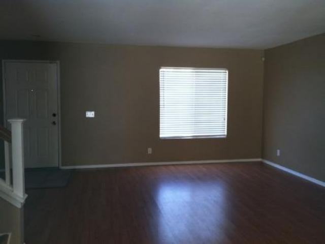 23291 Daisy Dr - Photo 3 of 6