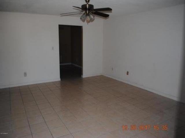 13002 N 37th Way - Photo 2 of 6