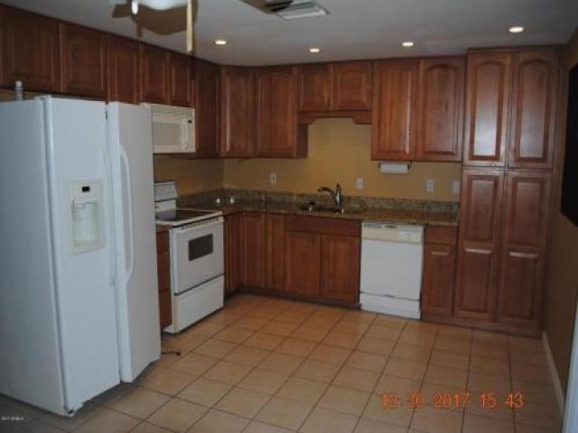 13002 N 37th Way - Photo 3 of 6