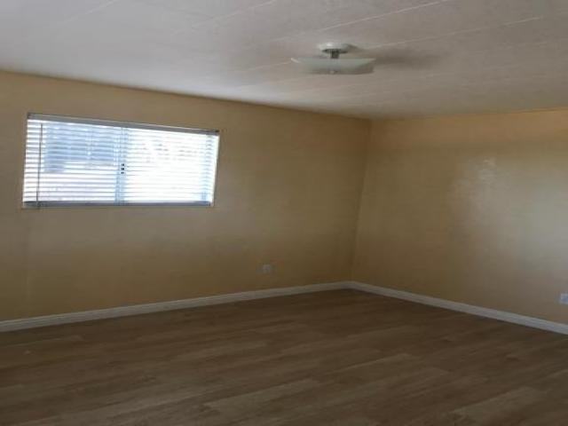 31457 Circle View Dr - Photo 3 of 6