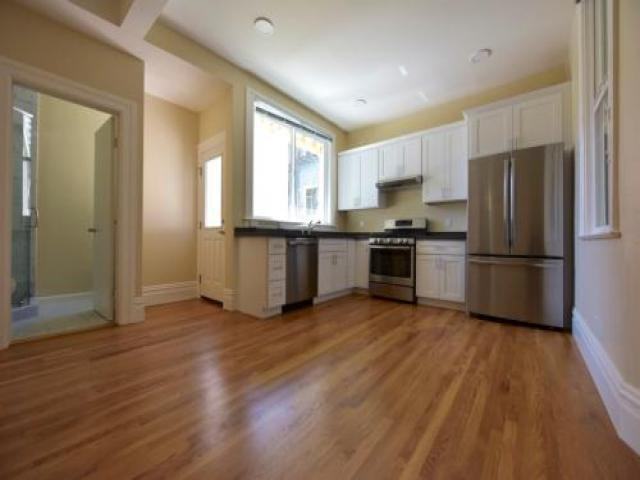 783 14th St - Photo 2 of 6