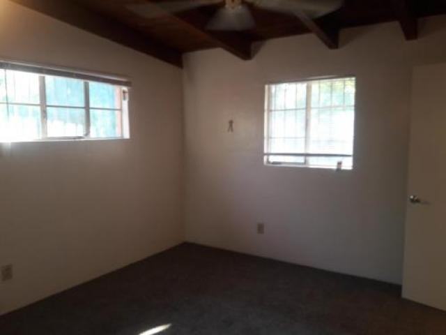 2809 N Torino Ave - Photo 2 of 6