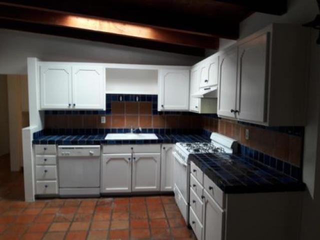 2809 N Torino Ave - Photo 3 of 6