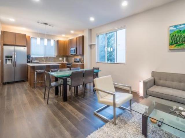 8909 Roosevelt Way NE - Photo 3 of 6