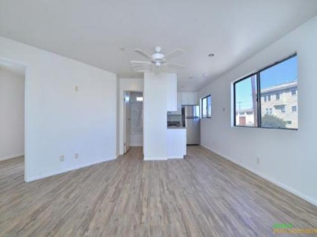 2311 National Ave - Photo 3 of 6