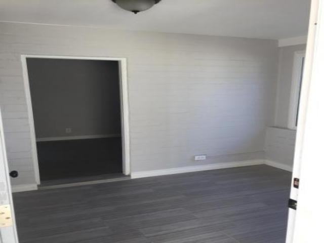 395 W 28th St - Photo 2 of 2