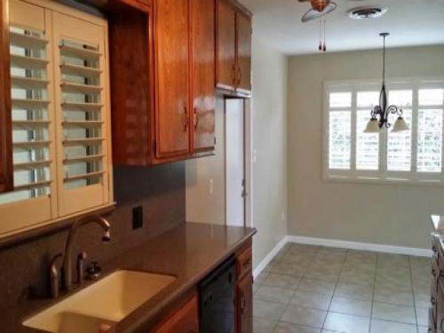 6304 Nottingham Ln - Photo 2 of 6