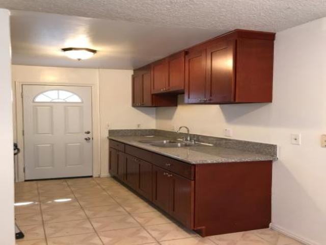 11029 Klingerman St - Photo 3 of 6