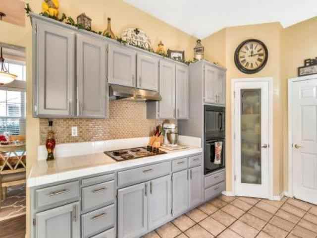 15092 Seguridad Dr - Photo 3 of 4