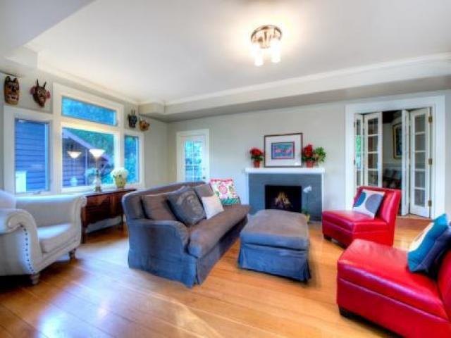 177 Oakdale Ave - Photo 2 of 6