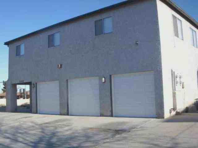 13757 Greenwood Pl - Photo 2 of 6