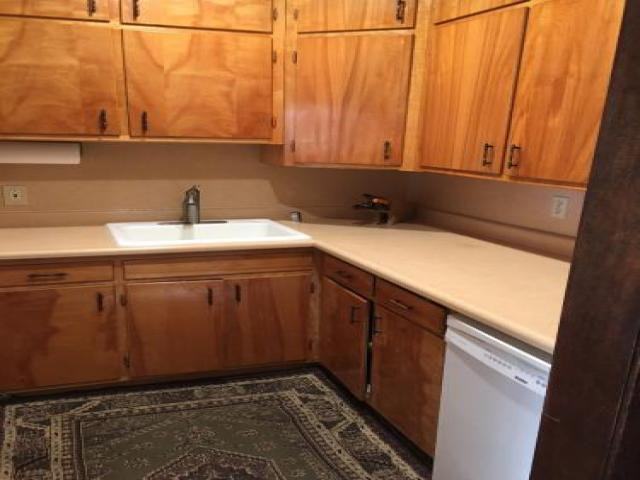 8931 Starr Rd - Photo 3 of 6