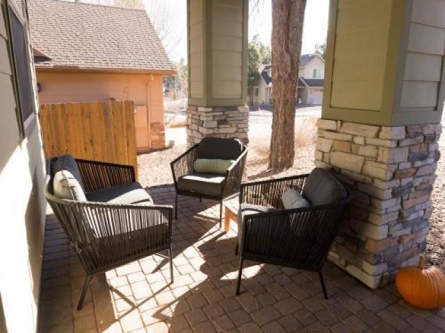 524 W Cinnabar Trail - Photo 3 of 6