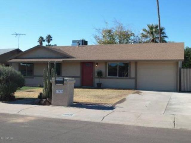 13036 N 37th Way - Photo 2 of 6