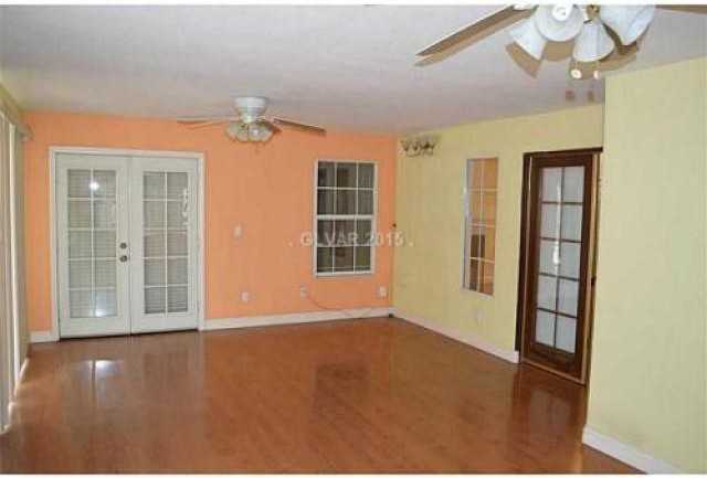 3868 Moongate Cir - Photo 3 of 6