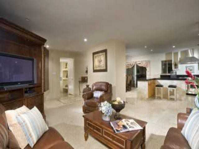 8234 E Desert Cove Ave - Photo 2 of 6