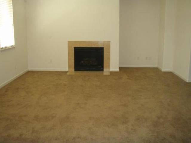 2482 Grant St - Photo 2 of 6