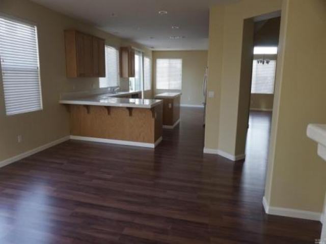 3350 Harbor Moon Ct - Photo 3 of 6