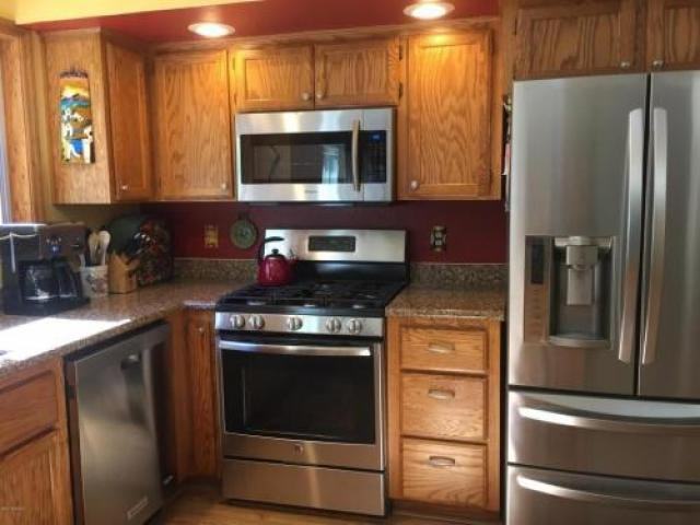 3822 N Patterson Blvd - Photo 3 of 6