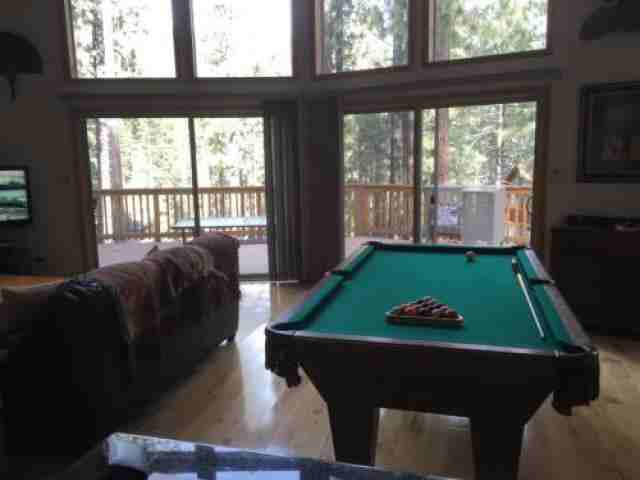 380 Timber Ln - Photo 2 of 6