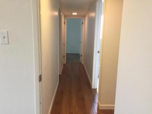 2642 Baldwin Ln - Photo 3 of 6