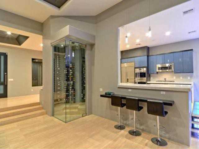 37221 N Holiday Ln - Photo 2 of 6