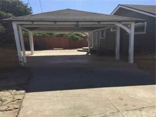 418 E Main St - Photo 2 of 6