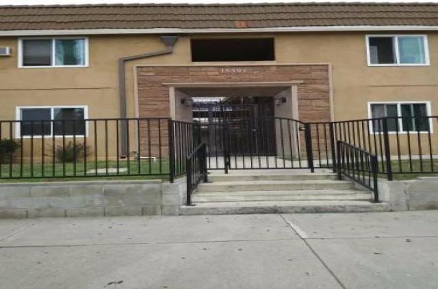 15503 Loukelton St - Photo 2 of 3