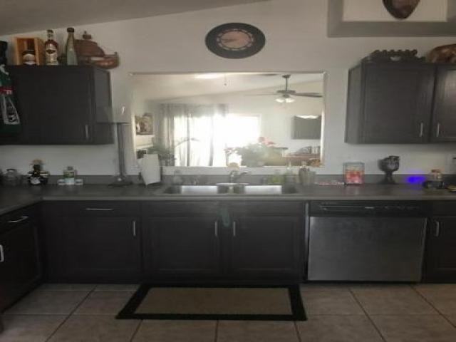 190 W Gail Dr - Photo 2 of 6
