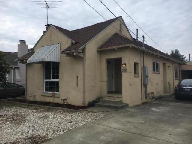 230 Best Ave - Photo 2 of 6