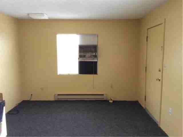 10275 Pheasant Hill Rd - Photo 2 of 6