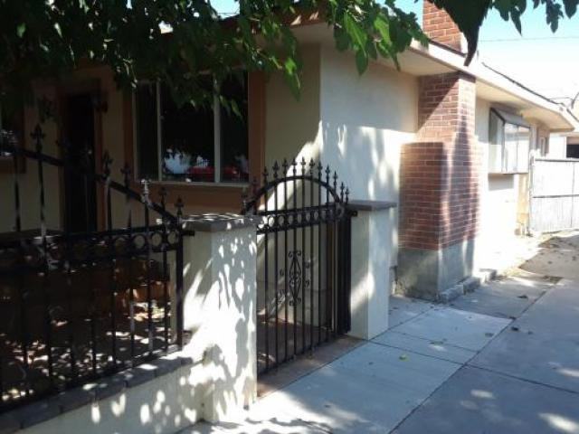 1620 Shaber Ave - Photo 2 of 3