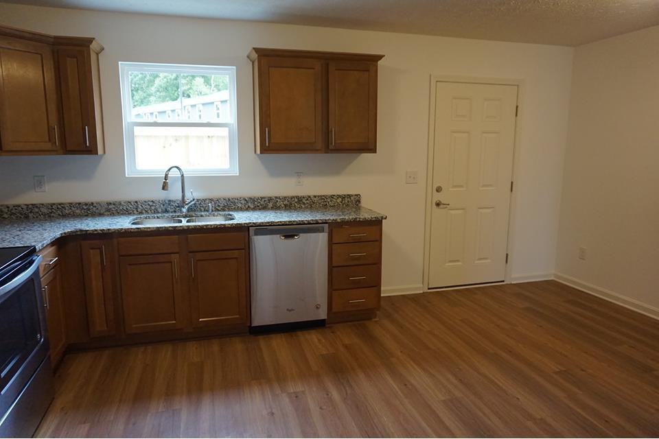 ETown Apartments - Photo 3 of 19