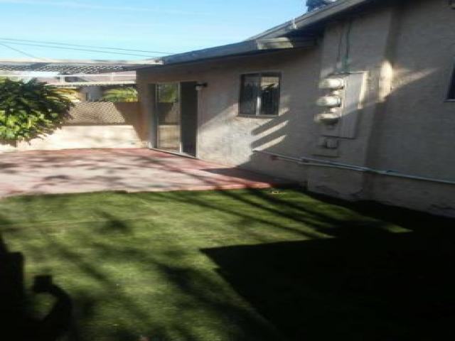 1022 S Howard St - Photo 2 of 3