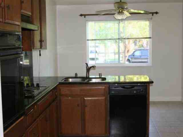 241 Copco Ln - Photo 3 of 6